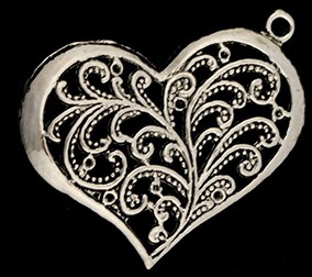 Металлический декоративный элемент "Сердце"     