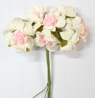 Букетик - Белые цветочки с розовым