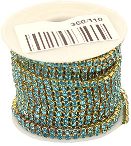 Стразовая цепь, цвет - голубой в золоте, размер страз SS10 (2,8 мм.), 1 м. 