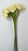 Декоративный букетик   "Белые цветочки"